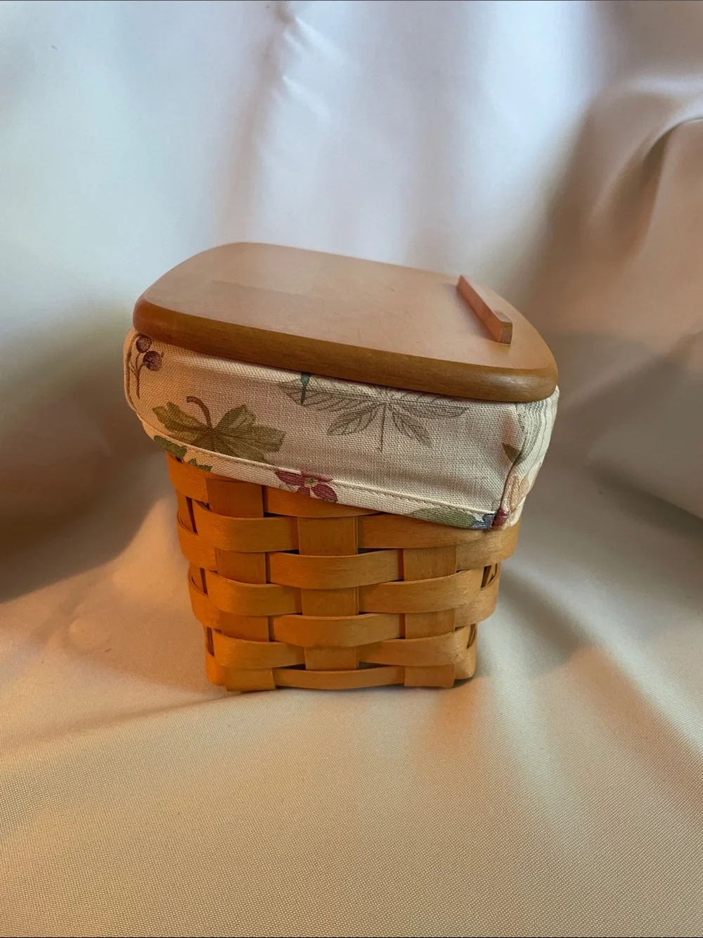 Longaberger Recipe Basket with botanical Liner and recipe cards